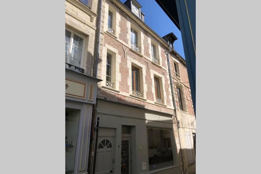 Laon : « Suite Privee Au Pied De La Cathedrale » Exterior foto
